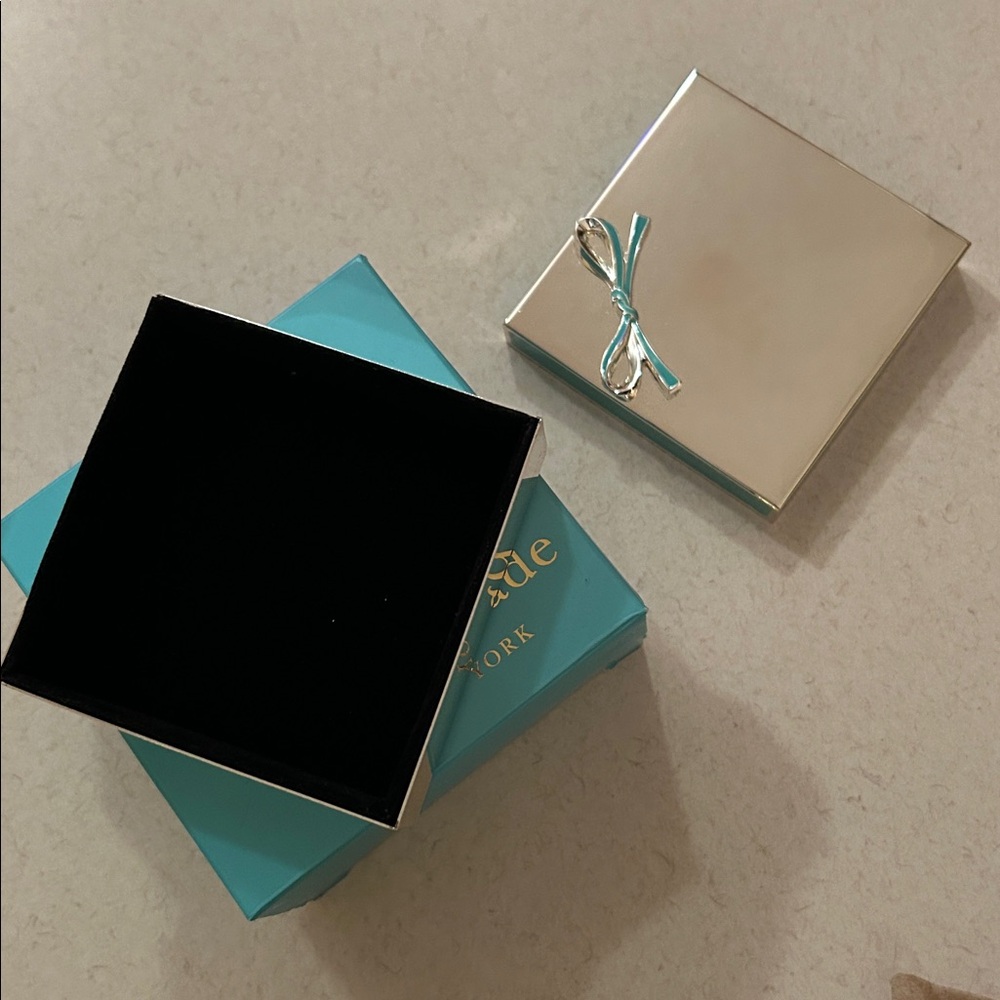 Lenox x Kate Spade New York Trinket Box Vienna Lane Silver Plate Keepsake Box - Picture 9 of 17